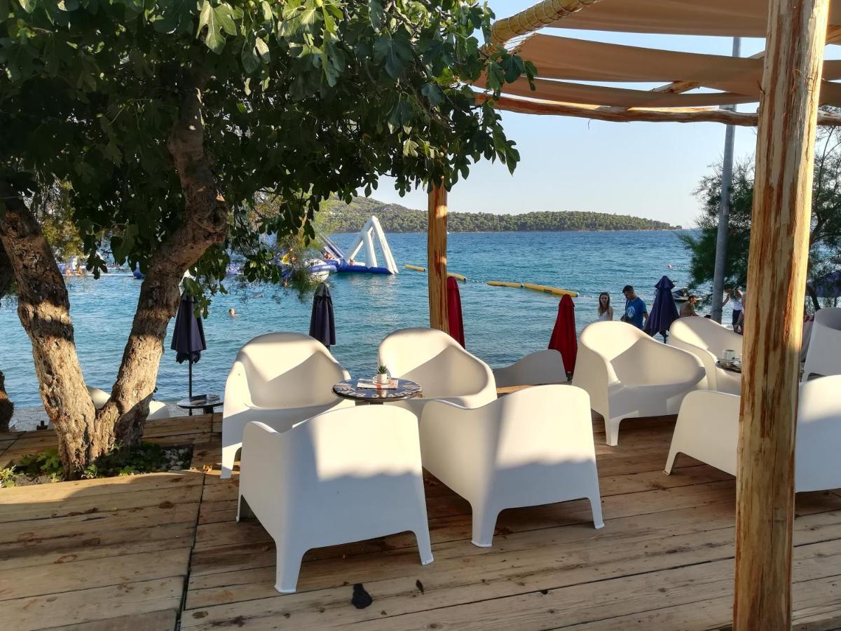 Domenico - 50 M From The Sea Apartment Donji Seget Exterior foto