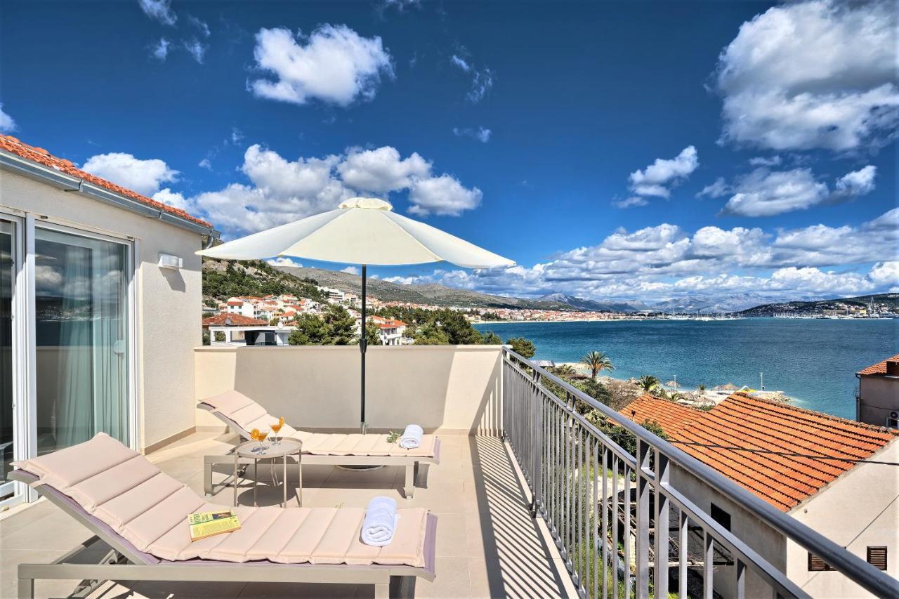 Domenico - 50 M From The Sea Apartment Donji Seget Exterior foto